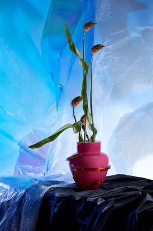 Frantisek-Jungvirt,-UNDERWATER-COLLECTION-for-AJETO,-VASE-12,-tvarovane-rucne-foukane-sklo,-hutne-zdobene,-2022,-photo-by-Shotby_us.jpg